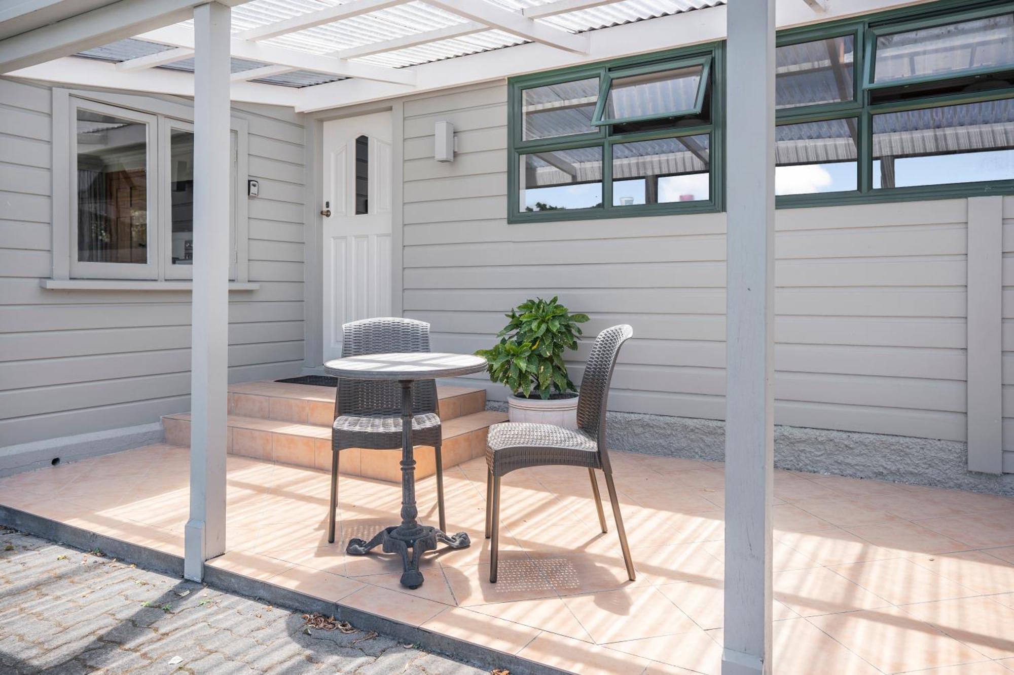 Ferienwohnung Farley Avenue Turret & Lounge Greytown Exterior foto